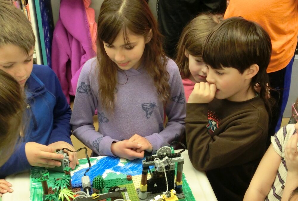 Lego League demo to all students